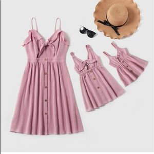 Mommy & Me Cotton front bowknot solid tank dresses